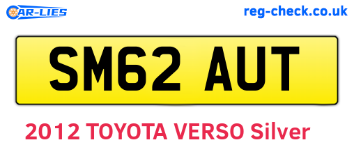 SM62AUT are the vehicle registration plates.