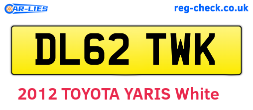 DL62TWK are the vehicle registration plates.