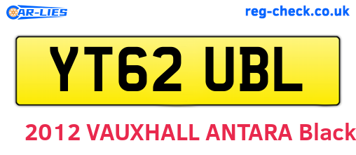 YT62UBL are the vehicle registration plates.