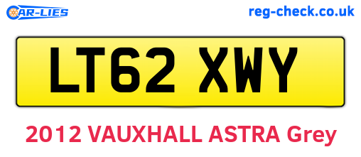 LT62XWY are the vehicle registration plates.