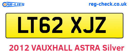 LT62XJZ are the vehicle registration plates.
