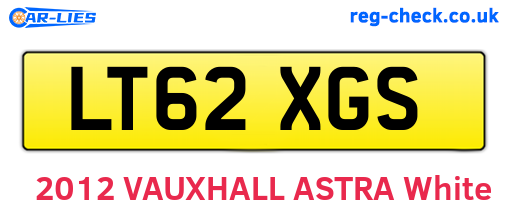 LT62XGS are the vehicle registration plates.