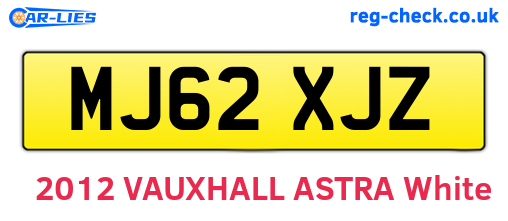 MJ62XJZ are the vehicle registration plates.