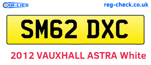 SM62DXC are the vehicle registration plates.