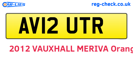 AV12UTR are the vehicle registration plates.