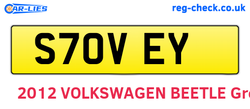S70VEY are the vehicle registration plates.