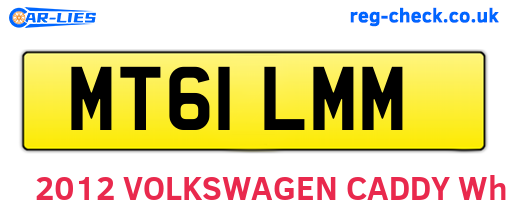 MT61LMM are the vehicle registration plates.