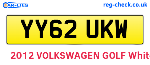 YY62UKW are the vehicle registration plates.
