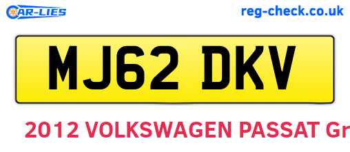 MJ62DKV are the vehicle registration plates.
