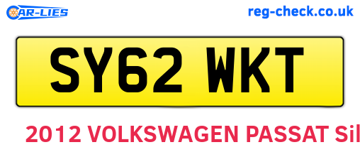SY62WKT are the vehicle registration plates.