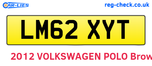 LM62XYT are the vehicle registration plates.