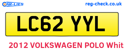 LC62YYL are the vehicle registration plates.