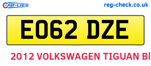EO62DZE are the vehicle registration plates.
