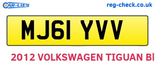 MJ61YVV are the vehicle registration plates.