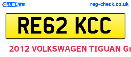 RE62KCC are the vehicle registration plates.