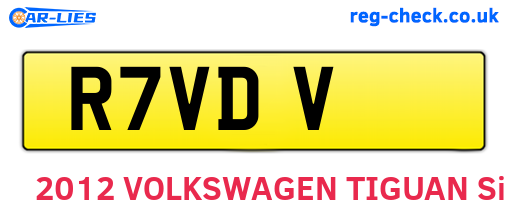 R7VDV are the vehicle registration plates.