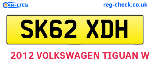 SK62XDH are the vehicle registration plates.
