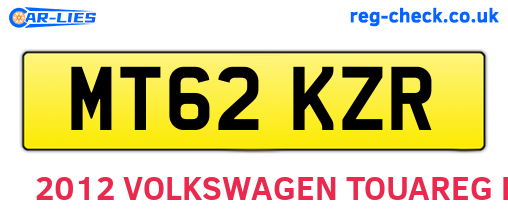 MT62KZR are the vehicle registration plates.