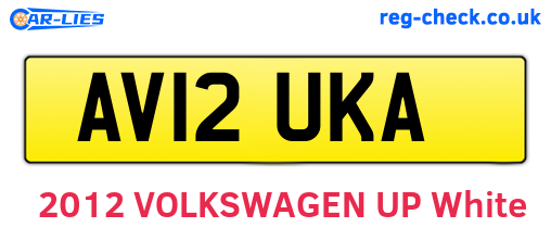 AV12UKA are the vehicle registration plates.