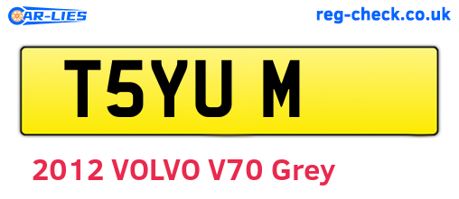 T5YUM are the vehicle registration plates.