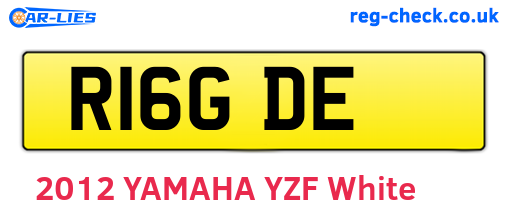 R16GDE are the vehicle registration plates.