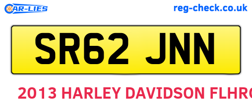SR62JNN are the vehicle registration plates.