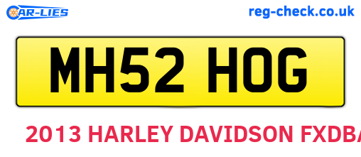 MH52HOG are the vehicle registration plates.