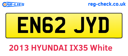 EN62JYD are the vehicle registration plates.