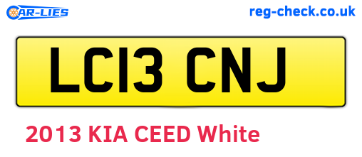 LC13CNJ are the vehicle registration plates.