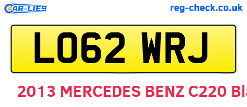 LO62WRJ are the vehicle registration plates.
