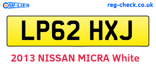 LP62HXJ are the vehicle registration plates.