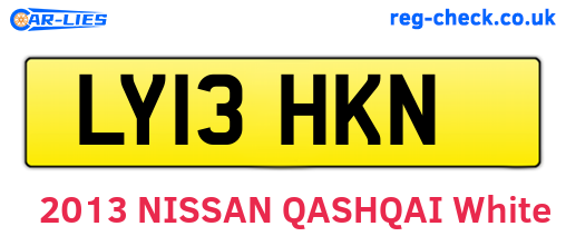LY13HKN are the vehicle registration plates.