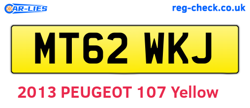 MT62WKJ are the vehicle registration plates.