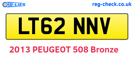 LT62NNV are the vehicle registration plates.