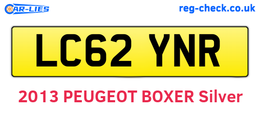 LC62YNR are the vehicle registration plates.