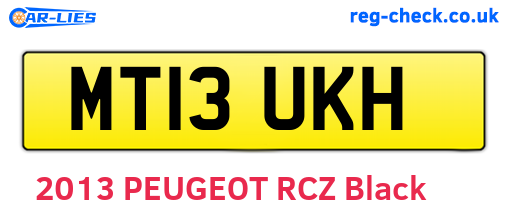 MT13UKH are the vehicle registration plates.