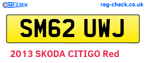 SM62UWJ are the vehicle registration plates.