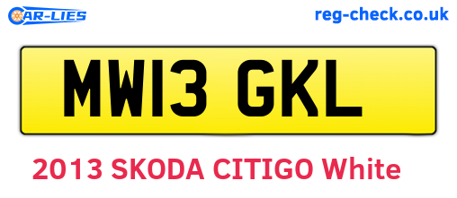 MW13GKL are the vehicle registration plates.