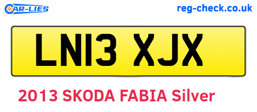 LN13XJX are the vehicle registration plates.