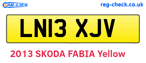 LN13XJV are the vehicle registration plates.