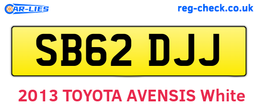 SB62DJJ are the vehicle registration plates.