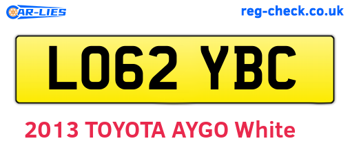 LO62YBC are the vehicle registration plates.