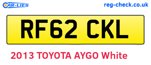 RF62CKL are the vehicle registration plates.