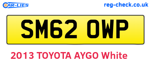 SM62OWP are the vehicle registration plates.