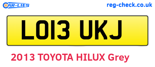 LO13UKJ are the vehicle registration plates.