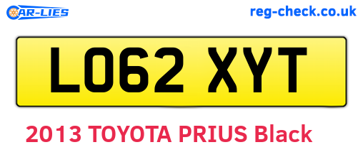 LO62XYT are the vehicle registration plates.