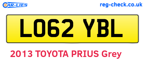 LO62YBL are the vehicle registration plates.