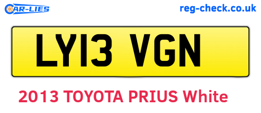 LY13VGN are the vehicle registration plates.