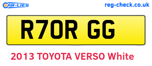 R70RGG are the vehicle registration plates.