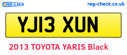YJ13XUN are the vehicle registration plates.